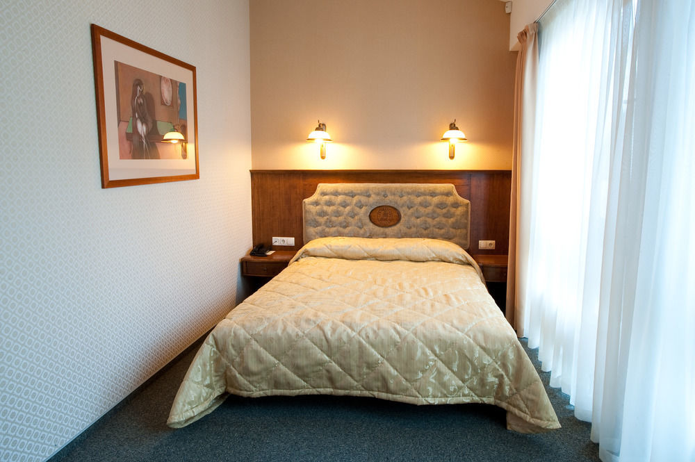 Hôtel Friedricho Pasazas à Klaipėda Extérieur photo