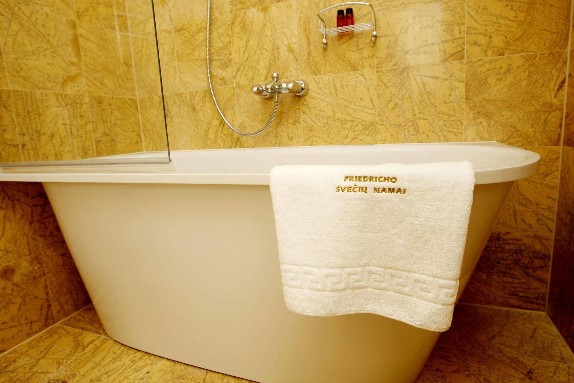 Hôtel Friedricho Pasazas à Klaipėda Extérieur photo