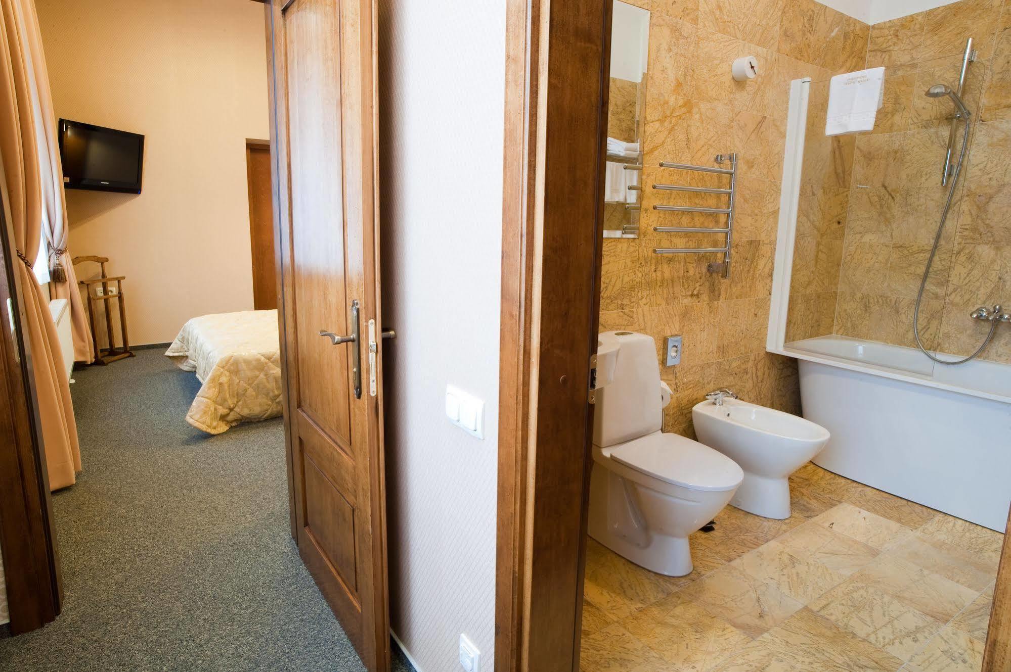 Hôtel Friedricho Pasazas à Klaipėda Extérieur photo